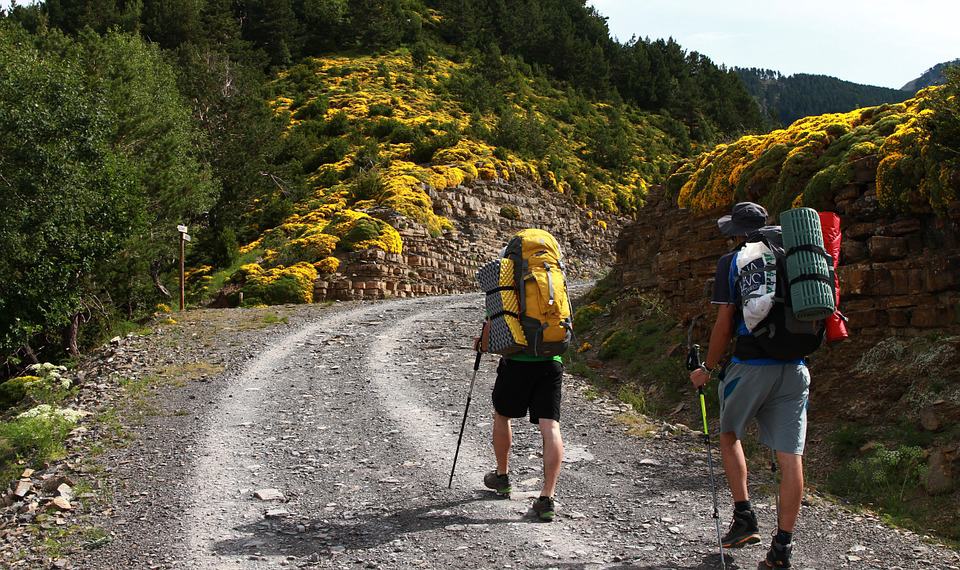 Come scegliere lo zaino da trekking: i consigli per non sbagliare l'acquisto