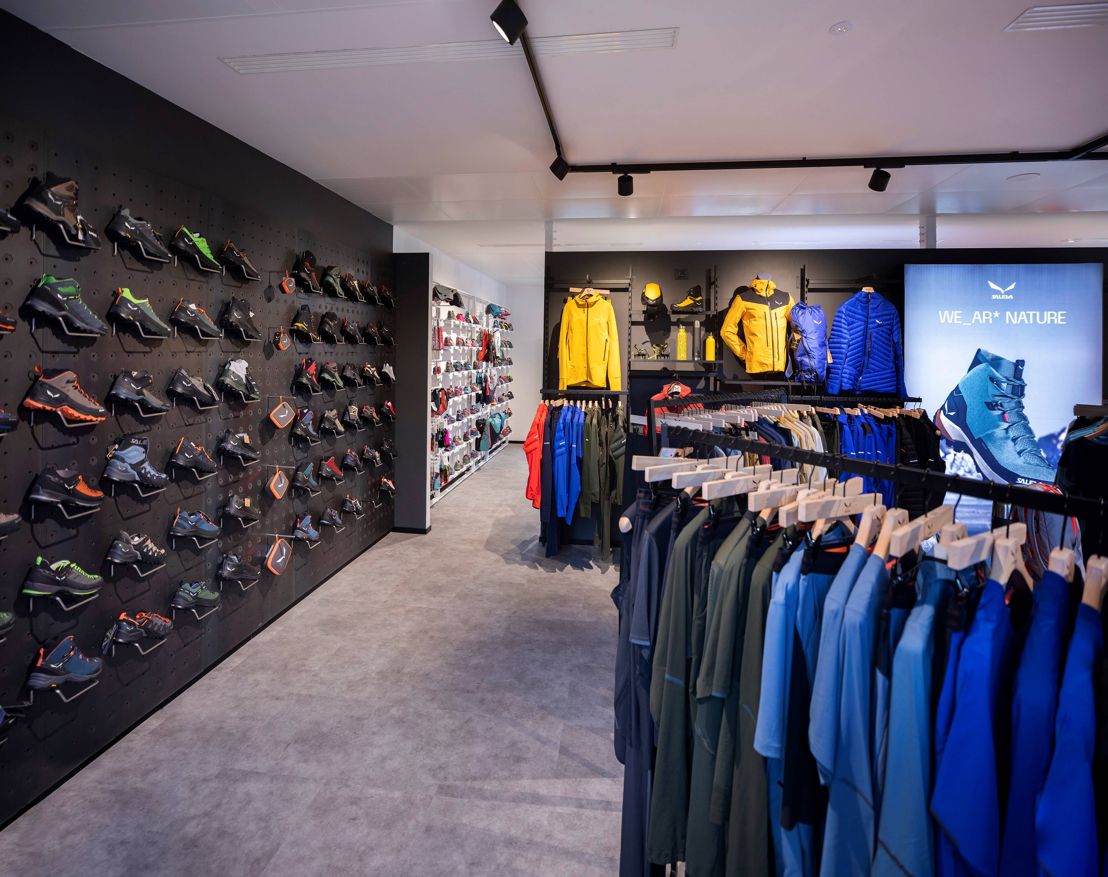 Scarpe da trekking negozi milano hotsell